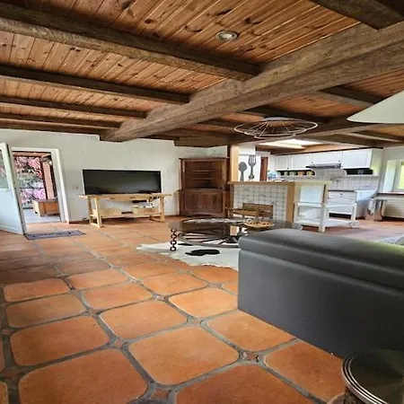Dom wakacyjny In Belgium With Lush Garden Retreat, Cleaning Included